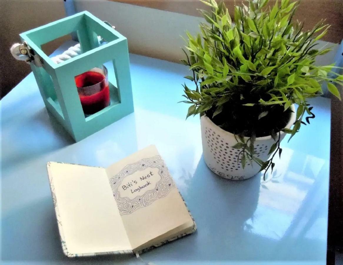 Biti'S Nest Apartment Lisbon Luaran gambar